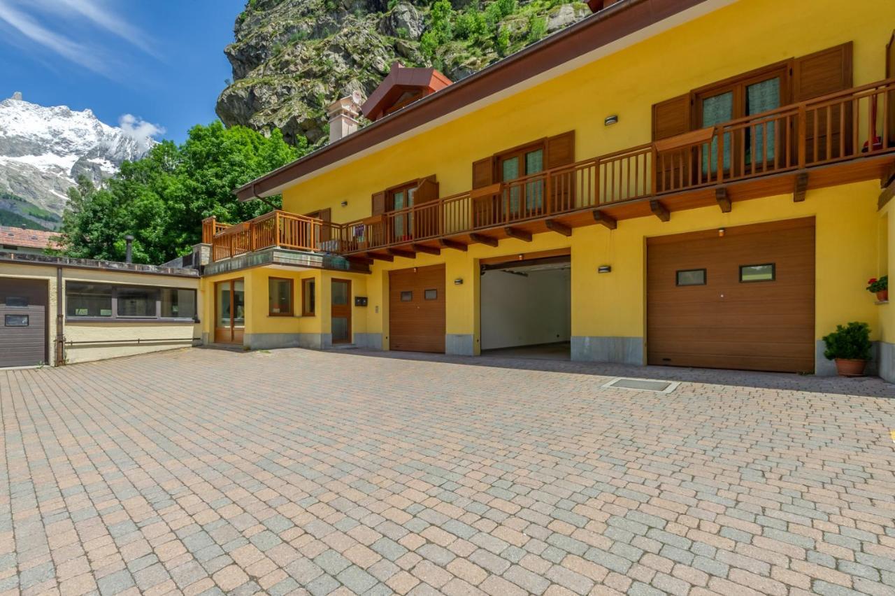 Casa Jasmine - Cir Vda Courmayeur 0154 Exterior foto